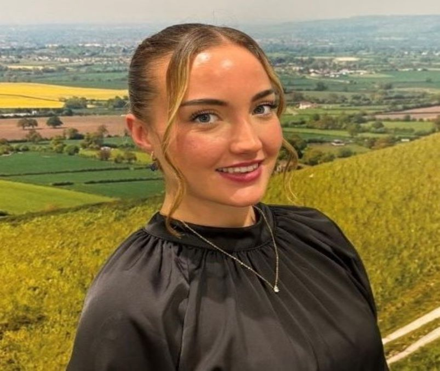 Saphire Townsend, Trainee Sales Negotiator