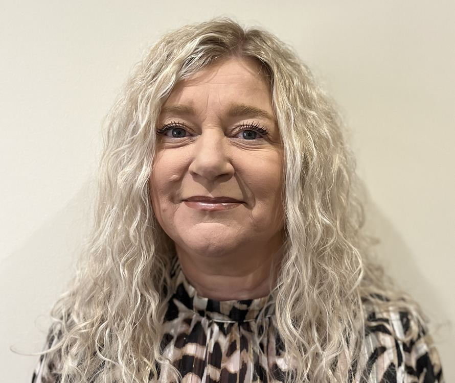 Andrea Jobbins, Accounts Manager