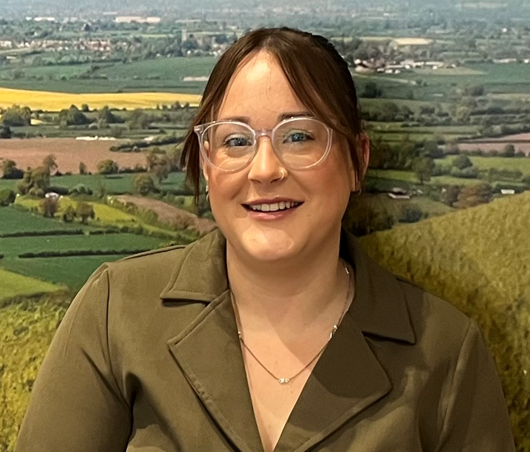 Ella  Gardner, Administrator/Negotiator